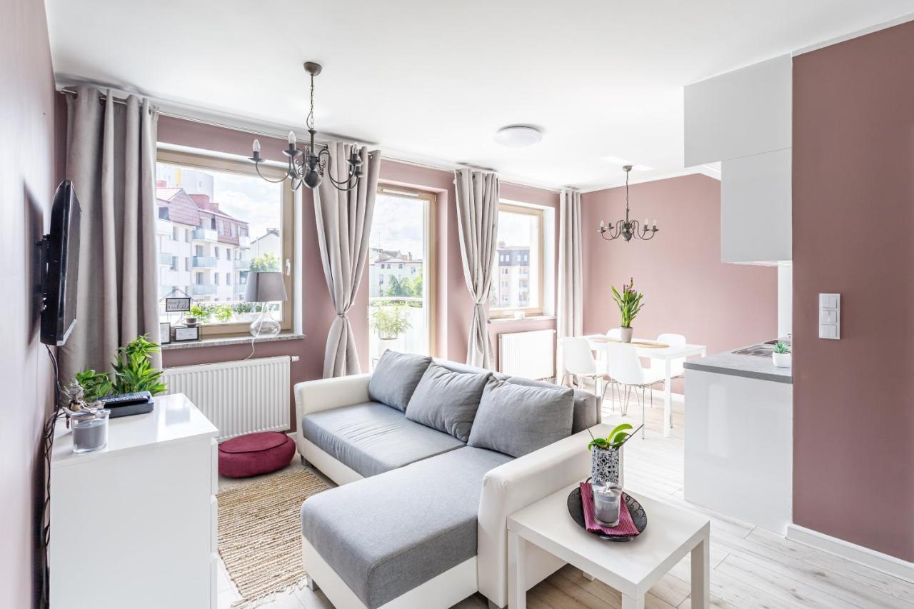 Apartament "Anna" - Kwartal Rozy Wiatrow, 15 Min Spacerem Od Plazy Swinemünde Exterior foto